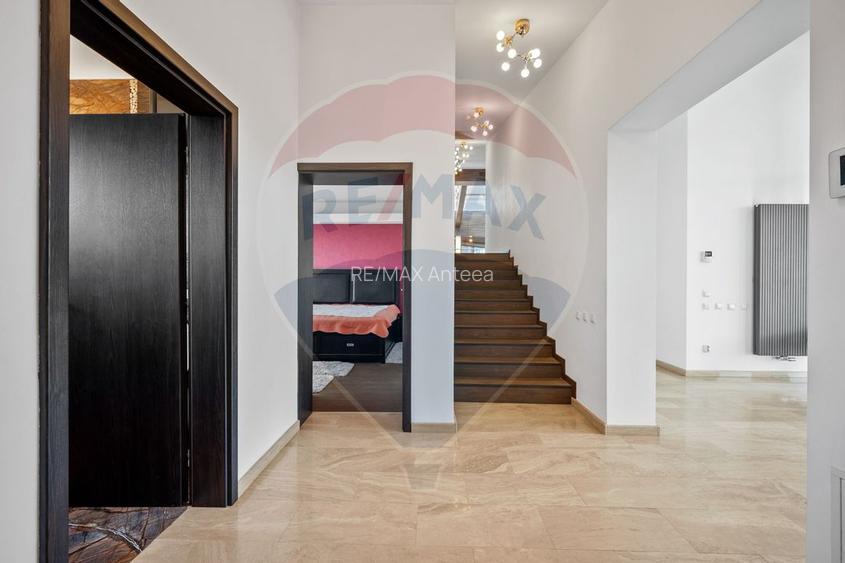 Vilă Futuristă: Eleganță & Inovație la limita pădurii, piscină, 4500mp - 25