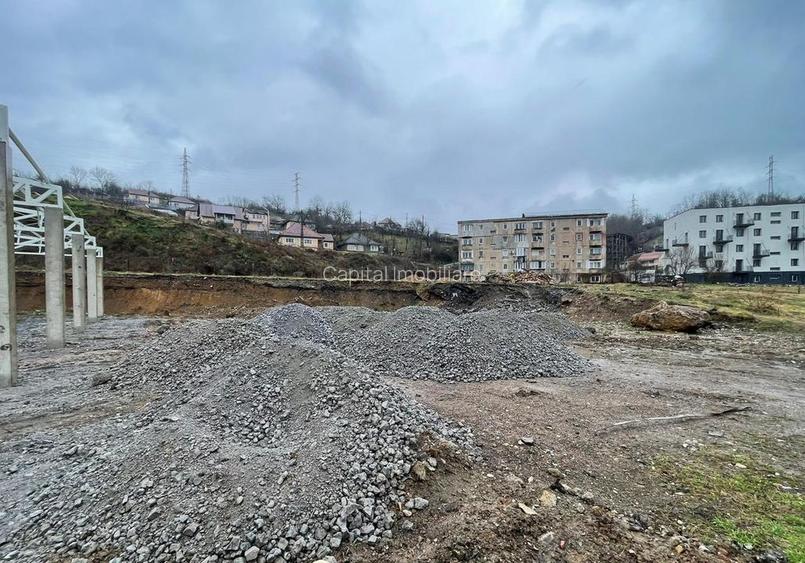 2 hale in zona Mociur, constructie noua-348 mp si 232 mp - 4