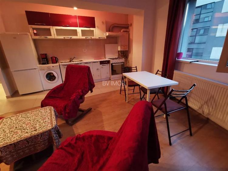 Inchiriem Apartament 2 Camere, Mobilat, Open Space, Racadau - 3