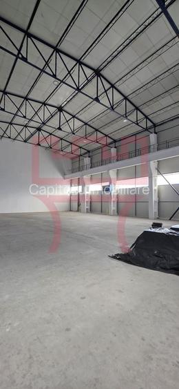 Hala industriala rampa cale rulare pod rulant 9ml H 520mp 49mp birouri - 3