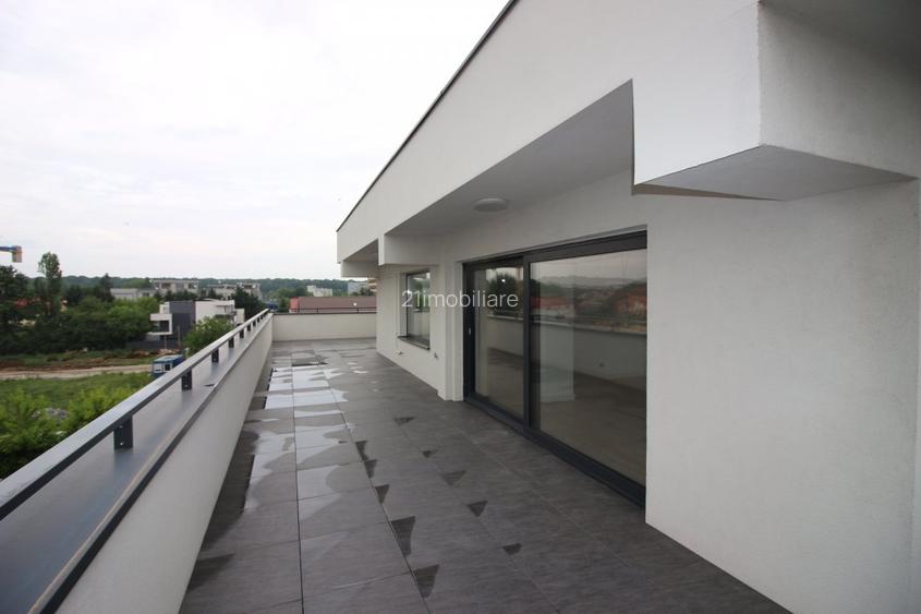 Penthouse 4 camere, 125 mp, 3 bai, terasa 97 mp, etaj 3/3, lift, singur pe etaj - 23