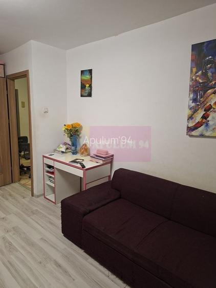 Gaesoniera  Aparatorii Patriei, la Universitataea Spiru Haret - 4