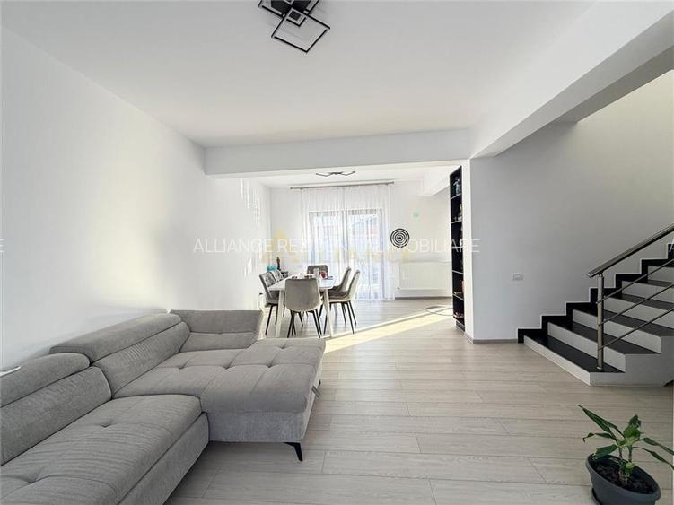Duplex mobilat si utilat  - 4 camere -2 bai - 5