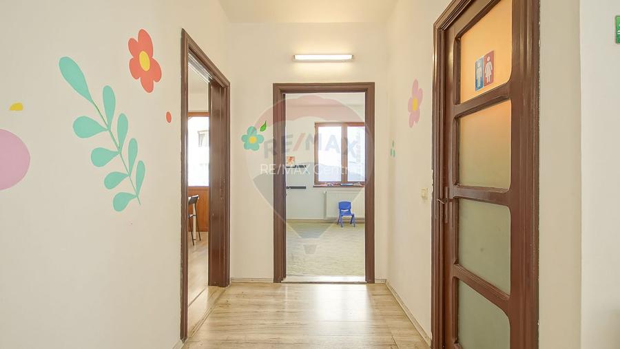 Casă / Vilă cu 9 camere de închiriat în zona Centrul Civic! - 16