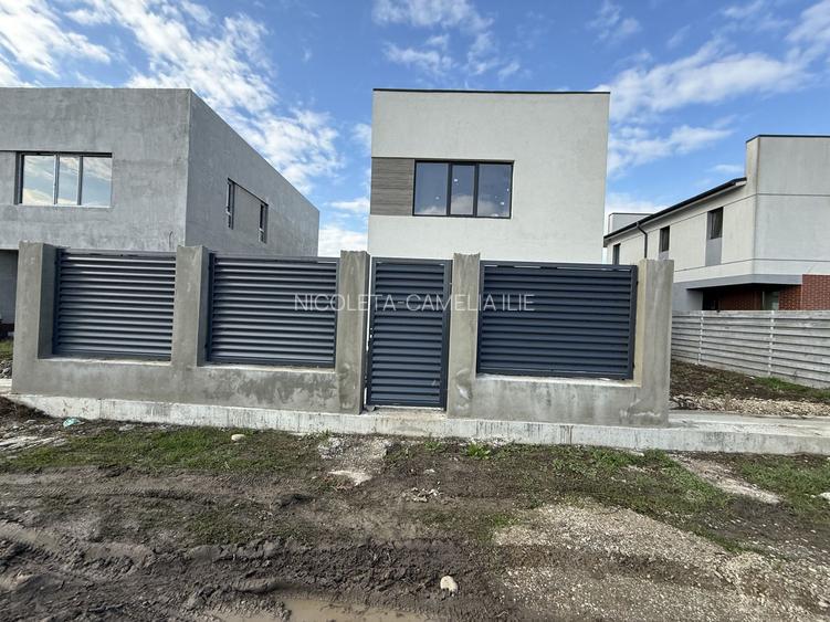 CASA| VILA INDIVIDUALA | LUX| COM 0% | 5 CAM| PROPRIETAR| NOU ! CURTE - 59