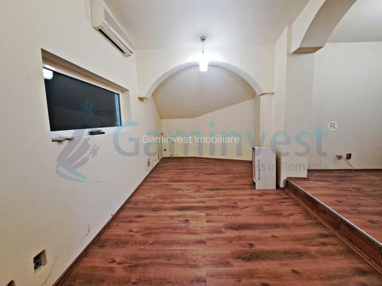 Casa de vanzare in Oradea, cu 5 camere, singur in curte, zona Decebal - 9