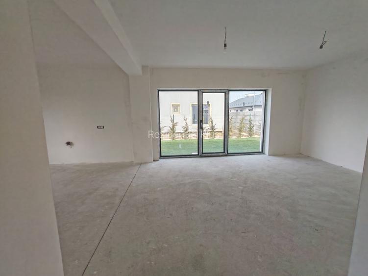 Casă EcoSmart |  5 Camere Tunari - Lidl |  Acces Rapid către Școlile de Top - 12