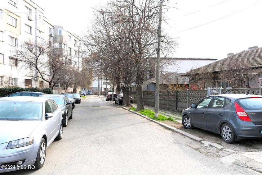 Gara - Spitalul CFR - Str. Scolii, casa din caramida, teren 380 mp! - 13