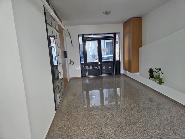 Garsoniera utilata,mobilata ,totul nou ,prima inchiriere ,str Oituz nr 71 - 18