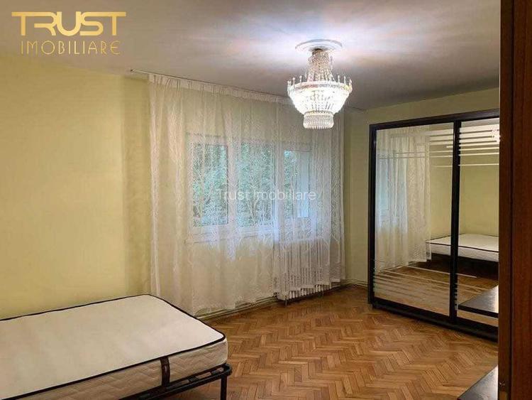 3 Camere I Observator I Mobilat si Utilat - 4