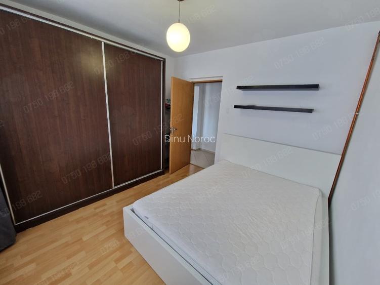 Gorjului, 2 camere, decomandat, centrala/AC - 15