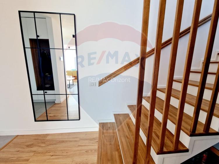 Vila premium de închiriat în Râșnov - 3