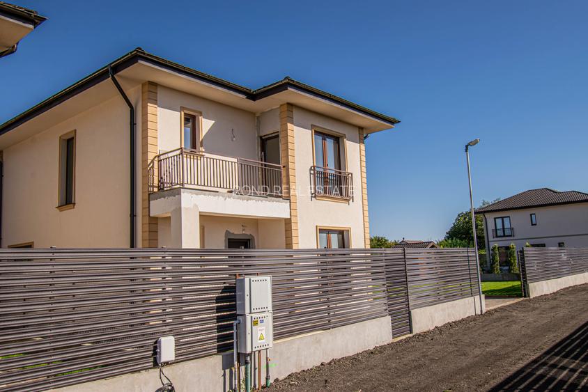 Proiect Aleea cu Tei, ultima unitate, promotie ianuarie, curte amenajata - 19