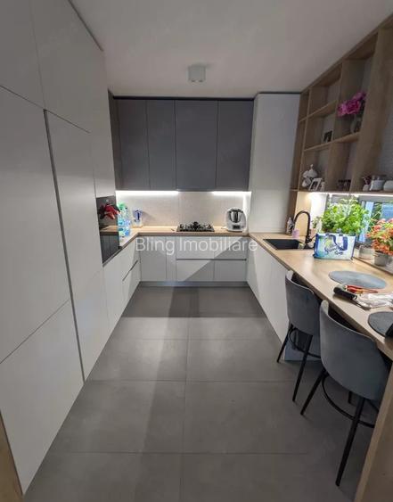 Duplex la cheie cu 4 camere, 137 mp plus 258 mp teren, parcare, zona Macesului - 5
