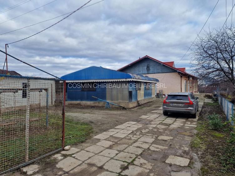 Se oferă spre vânzare / închiriere clădire cu spațiu comercial - 22
