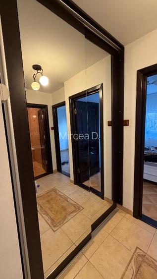 Apartament in Obcini de vanzare  3 camere decomandat  - 6