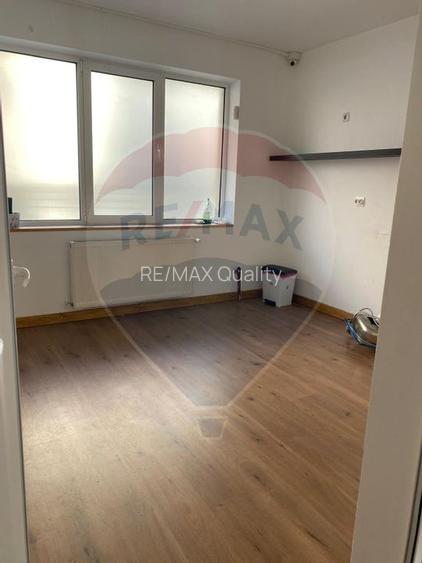 Parter + Etaj 1 de închiriat în vilă – 220 mp – Zona Vitan Mall - 6