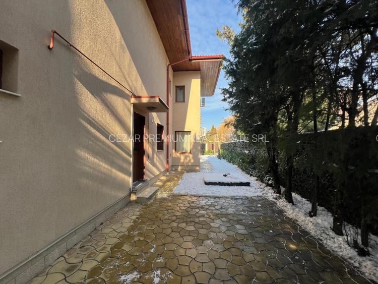 PIPERA IANCU NICOLAE  DE INCHIRIAT VILA SPATIOASA IN COMPLEX - 5