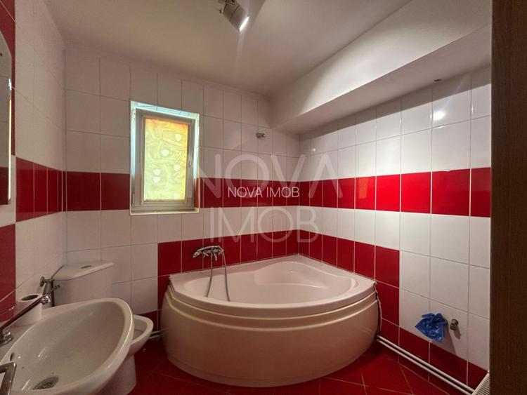 Apartament 2 camere cu pod , zona Strand II - 5