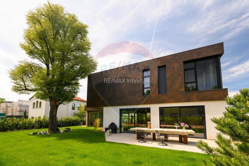 Proprietate spectaculoasă și unică de vânzare în Cluj-Napoca - 45