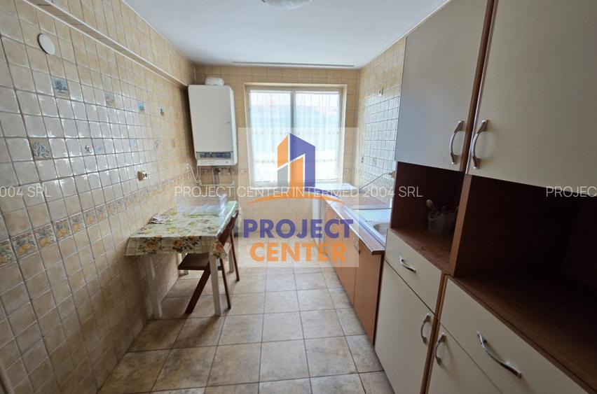 Apartament 3 camere Ultracentral, etaj 2, 2 balcoane - 3