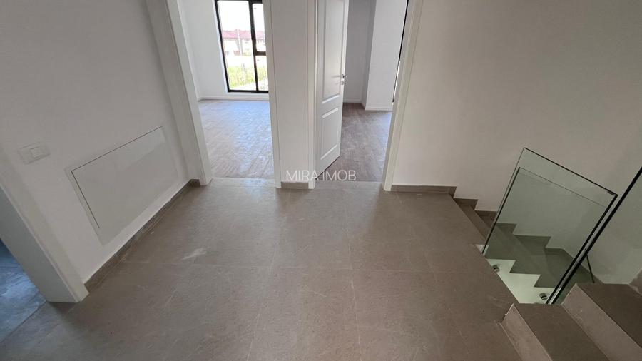 Complex rezidențial de vile individuale și duplexuri | Circuit închis | 220 mp - 12