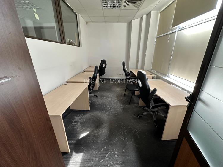 Spatiu parcare privata birouri/clinica/ Pacurari  - 4