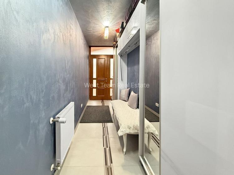 Casă cu două corpuri și utilizare mixtă– rezidențial & comercial - 16