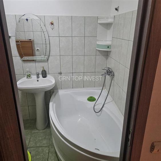 Apartament 2 camere balcon Zona Milea - 10