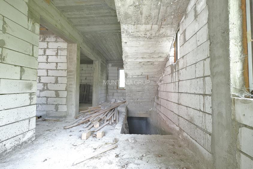 CHEIA - VALEA POPII, Vila structurata pe S+P+E+M, achizitie posibila si in rate - 11