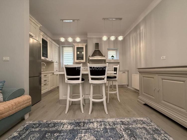 Apartament central, 3 camere  renovat complet, comision 0 - 14