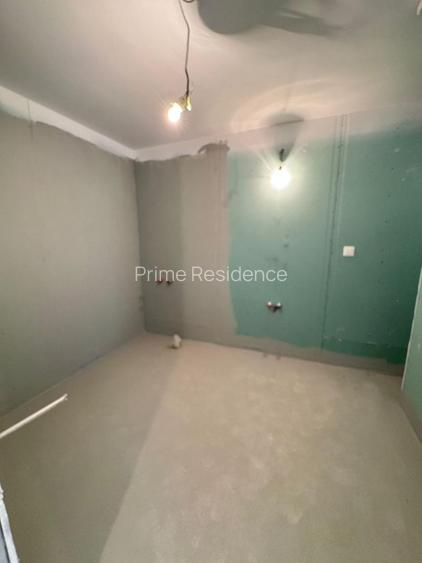 Duplex 5 camere 251 MP 8 Parcari Ștefan cel Mare - Parcul Circului - 12