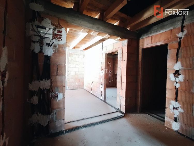 Apartament cu 3 camere 72 mp cu gradina 100 mp in Giroc - V2809 - 8