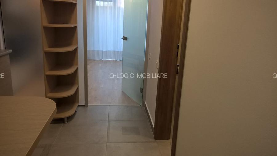 Garsoniera mobilata si utilata modern zona Coresi - 12