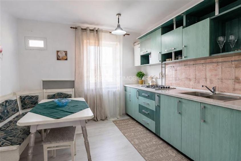 FILM! Apartament 2 camere,luminos,loc parcare,in centrul statiunii Covasna - 2