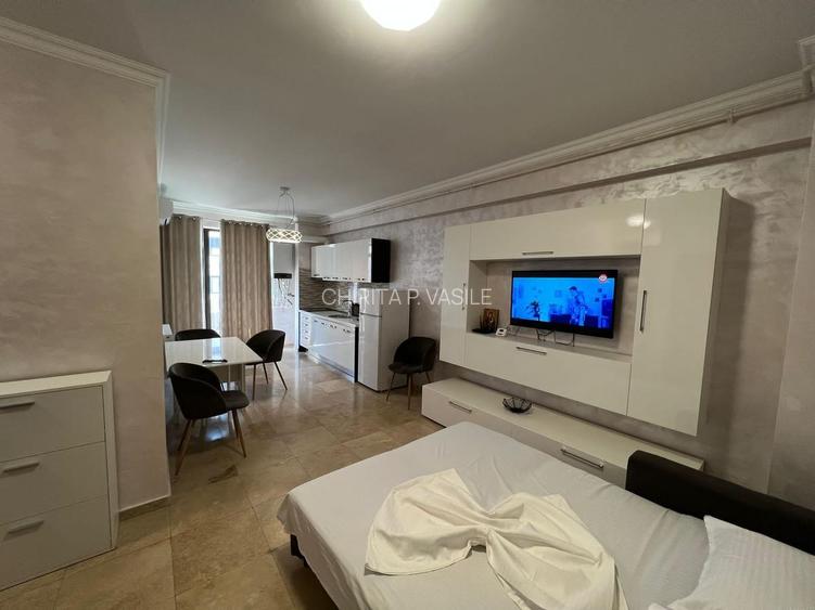 Mamaia Central/Hotel REX Apartament cu 3 camere - 11