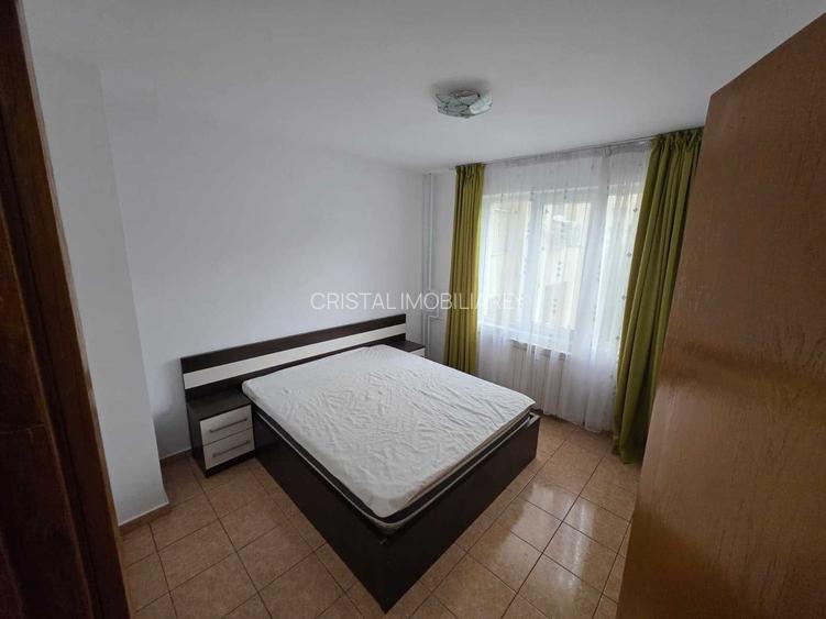 3 camere spatioase, AC, dressing generos, zona linistita Titan - 2