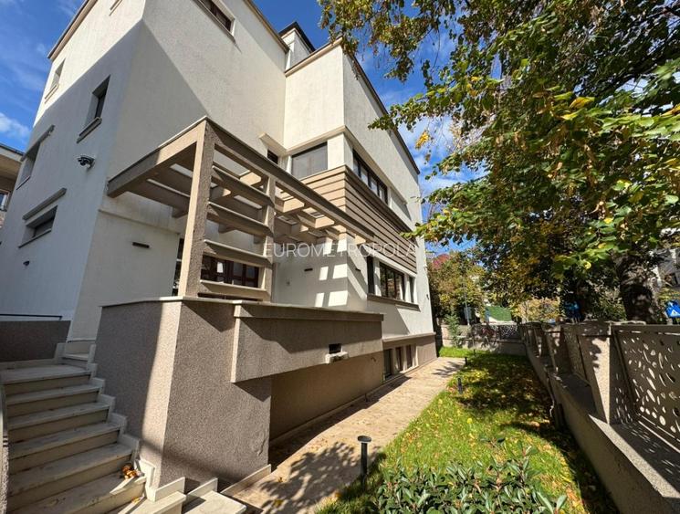 Vila D+P+E+M Primaverii - 10