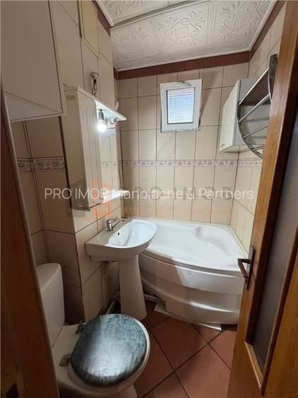 Apartament 3 camere cf 1 decomandat zona Micro 3 - 11