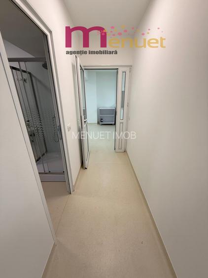 Spatiu comercial,240 mp,zona E3 - 11