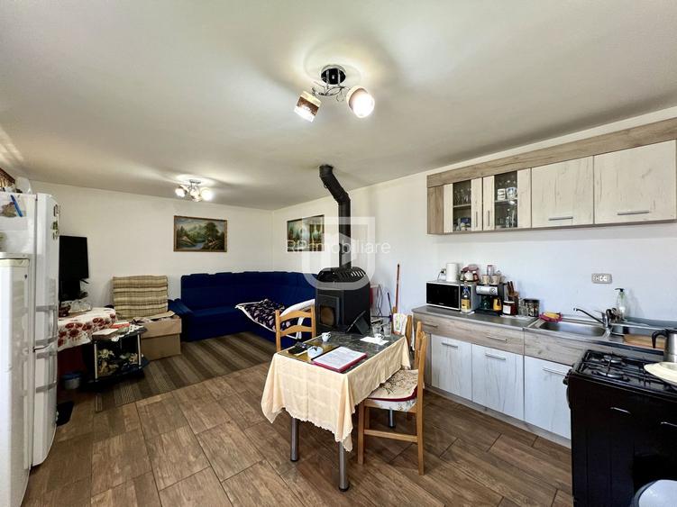 Casa la tara cu 30 ari Rasca - 5