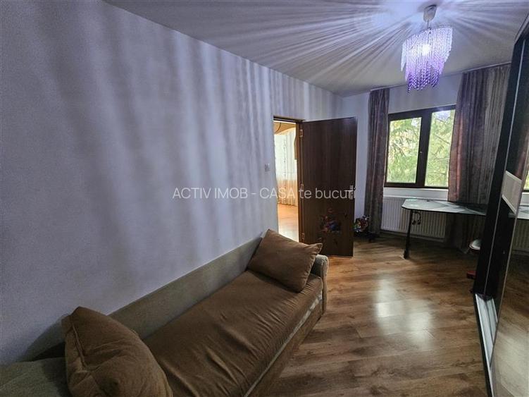Resita, 2 Cam. Mobilat+Utilat, Micro 3 - 16