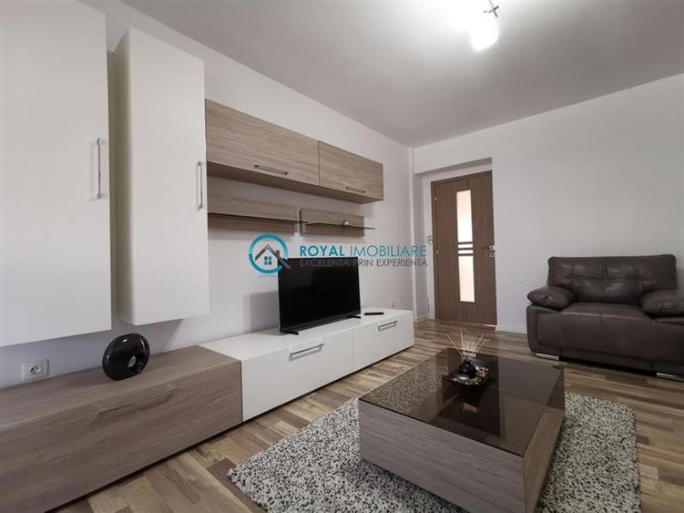 Royal Imobiliare - Inchiriere Apartament zona Ultracentrala