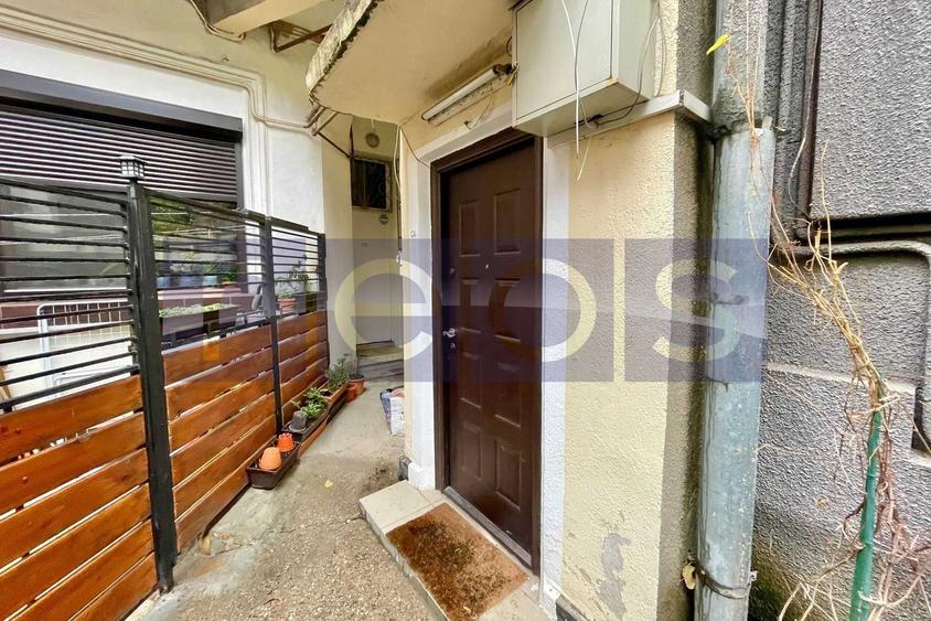 VANZARE VILA FORMATA DIN 3 APARTAMENTE | ZONA MALL VITA |