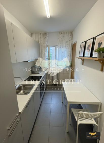 Apartament 3 camere Victoriei | Imobil 1978 | Decomandat| 2 bai| 3 min de metrou - 4