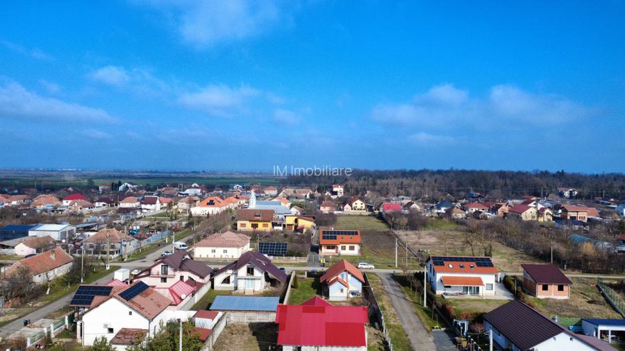 Bazosu Nou - Teren 1200mp - Utilitati - 6