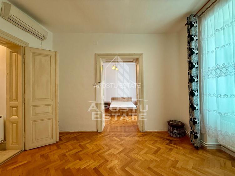 Apartament 2 camere de vanzare, centrala proprie, Piata Unirii - 3