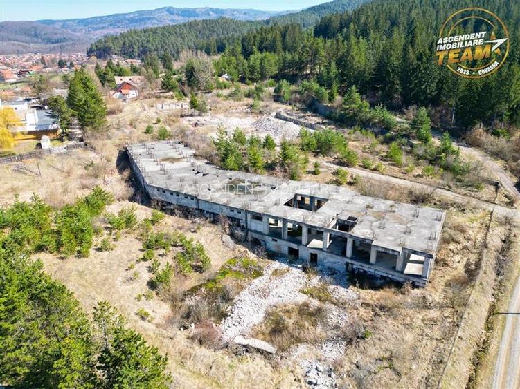 20.000mp teren+Proiect investitional/ rezidential/aparthotel,in inima statiunii - 15