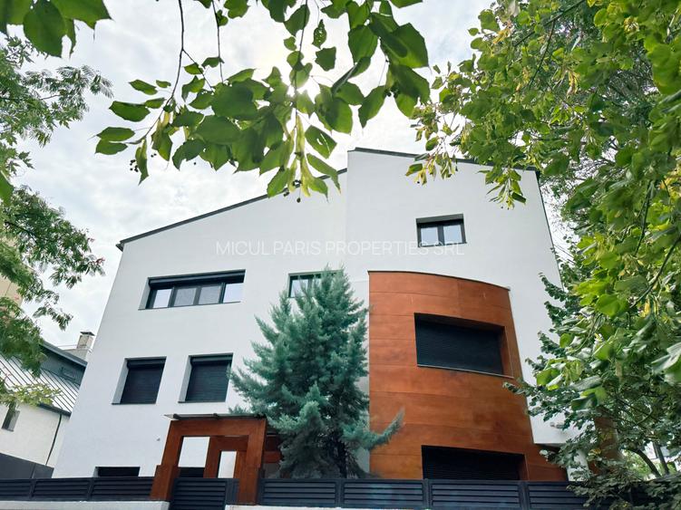 Vila spatioasa -12 camere- mobilata premium - zona Herastrau - 2