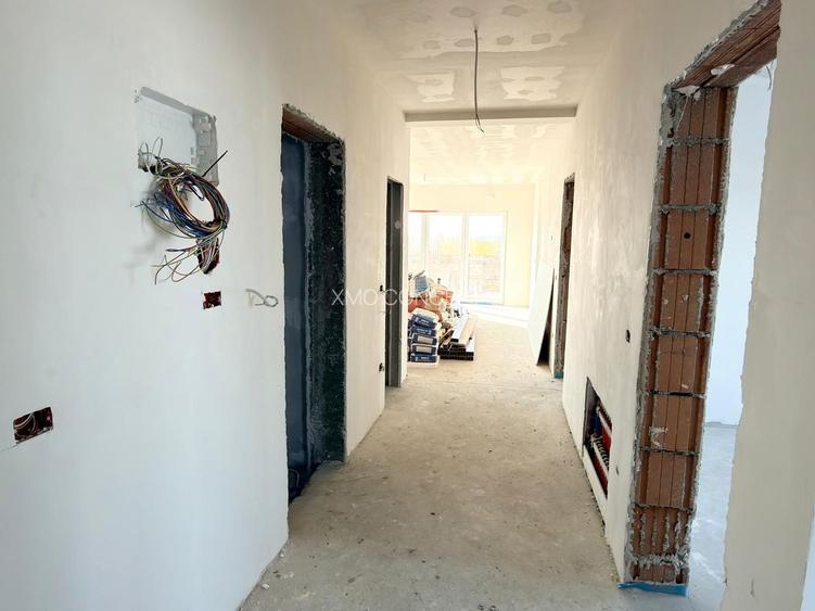 Comision 0 - 4 cam curte proprie - 160000eur, TVA si parcare incluse! - 6